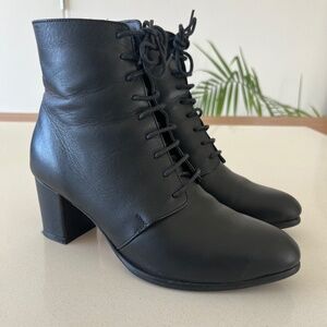 Poppy Barley Victoriana Boot - 6.5